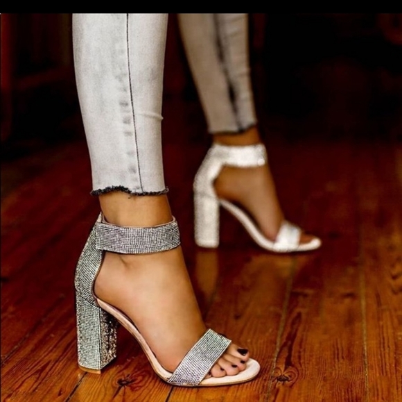 Jeffrey Campbell crystal heel - Picture 2 of 8